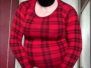 Bisexual Crossdresser Shares Shy Secret in Stockings