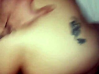 I crave fucking this big-ass MILF in doggy style