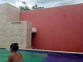 Mijn kut triomfeert met Flakael in hete neukactie