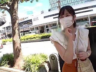 Tall Cute Girl Squirts Endlessly