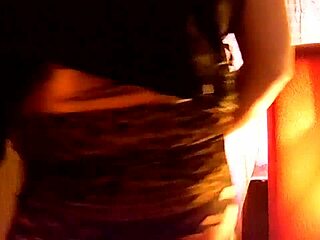 Goddess Lucy Diamond Twerking Divine Booty