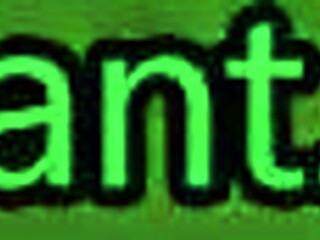 Babe europeia depilada usando consolo na buceta apertada