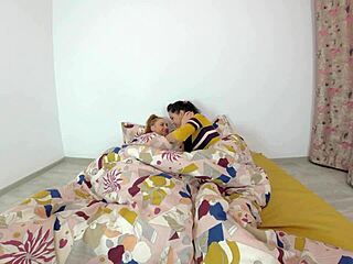 Teens amateur girl Ysabel Reina’s solo masturbation, shoot from the area near to the pussy