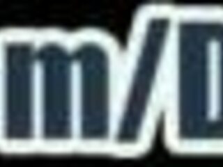 后妈狂野对付两个大黑鸡巴