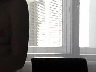 Chica Angelical Siente Orgasmos Caseros Intensos