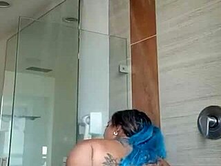 i'm alone touching myself so good, my big ass gaping