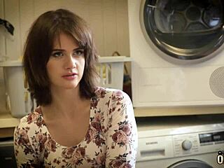 呃，继父和我一发情就玩得超变态