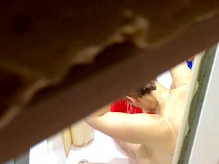 Mature girl with big tits and ass gets washed in the garage 😍