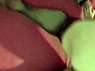 Milf bbw tetek besar masturbasi dan main kuat dengan suami, apa pendapat kamu?