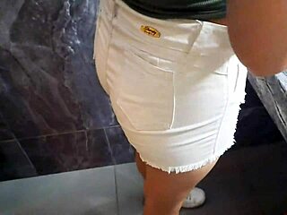 Latina Teen Enters Hotel For The First Time