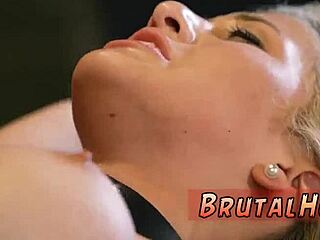 Mann, diese extreme cremige Muschi mit gefesselten großen Titten im Bondage ist wild!