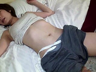 Massage Turns Into Intense Climax for Mao Hanada