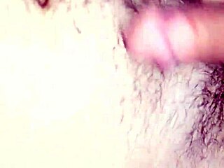 Unexpected Shemale Encounter in Late Night Mystery Clip