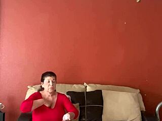 Hé, a punci masszázs isteni érzés 😍