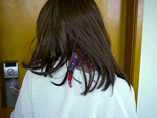 curvy chambermaid bangs hotel guest while wife sunbathes