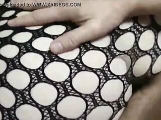 submissive with bitch mask makes a deep throat and runs when a client sucks her pussy www pequeydemonio com