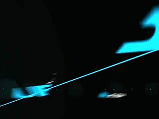 Jayden Jaymes küvetinde ateşli solo oyunla baştan çıkarıyor