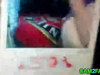 teen webcam girl performs live on cam show