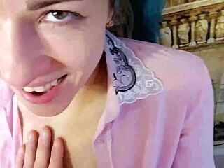 เฮ้ เล่นกับฉันสิ คุณชาย ฉันจะร่านให้