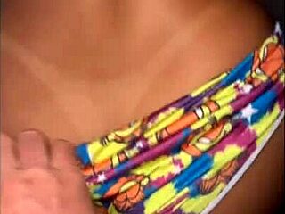 Stepdaughter Pretends Not To See Stepfather's Side Entry