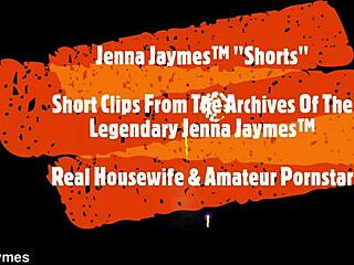 Jenna Jaymes gets a facial cumshot in this quickie video 😏