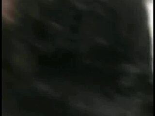 Luar Biasa! Gay Amatir Hardcore Threesome Bareback Rumahan!