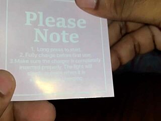 Rozbalenie Vandelay Mini Mate masážera! Tento vibrátor dáva najlepšie orgazmy s veľkou zadkom priateľkou a kamoškou!