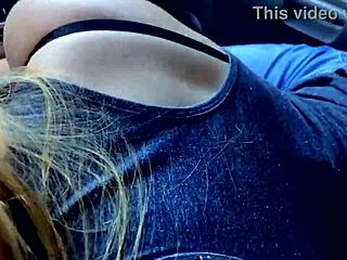 Guy fucks petite 18+ girl in the car, her big ass bouncing 😍