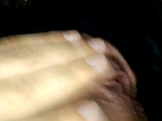 During my six-hour travel from SP to RJ, I shaved my Brazilian pussy well and got horny on the bus, ready for outdoor oral and cumshot with amateurs