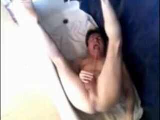 Hei, kokeilitko koskaan virtsaperäruiskeita tai muita villiä kinkkejä kuten nämä tyypit? Oon shokissa!