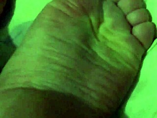 Solas Gay Twink Feet Fetish