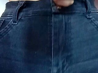 Jugando Con Un Cinturón