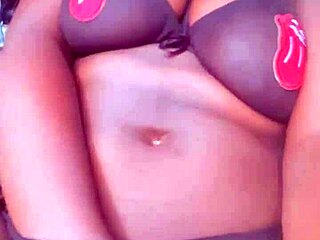 masturbation sans limite with big tits ebony mature in lingerie