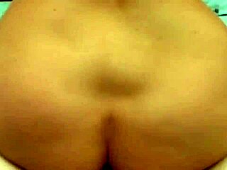 she got horny at work, needed a quick fuck 😉