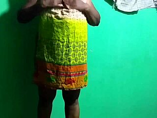 Asian Wife’s Homemade Solo Fingering on Webcam