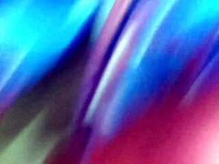 Latina Brunette Fingers Herself To Squirt