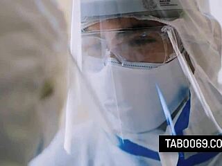 Slutty teen 18+ Lola Fae bangs stepbrother hard in quarantine with raw blowjob action