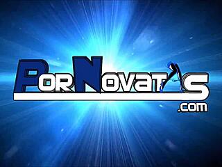 メキシコ人熟女が巨大な天然おっぱいで公共の場でオナニー