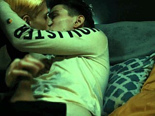 Bantu Teman Terbaik untuk Orientasi - Wow!