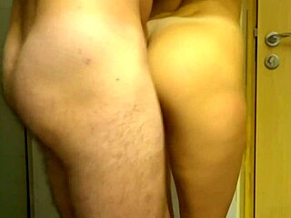 sexy ass lvsexy with shaved pussy