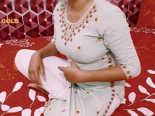 Apni Chachi Ki Beti Ki Chudai in Hindi Part 1 Night Video