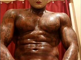 حصلت على كومبو قذف ثالث بزب أسود كبير مع هاليلویا جونسون