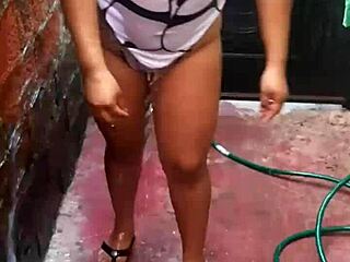 my cousin was hot and masturbating while bathing on the floor