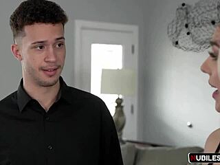 Braylin Bailey's Monster Cock Deepthroat in Family Pie