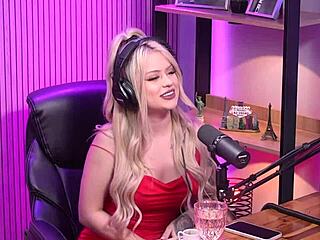 Giselle Berdnarski Leaves Monique Bertolini Aroused