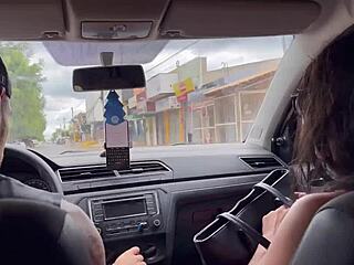 voznik aplikacije pofuka bujno najstnico 18+ na suho, v slogu any sousa