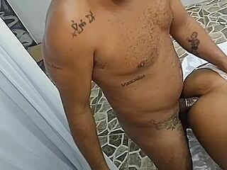 タイ・カリファとの3Pでケツが裂けそう！