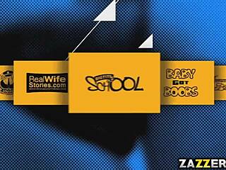 Jenna uporablja čep za intenzivni analni seks