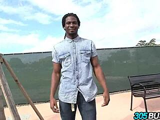 courtney cummz explores public car scene with blonde in reality