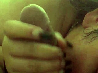 young mexican puta sucks big verga and licks huevos so good 😍